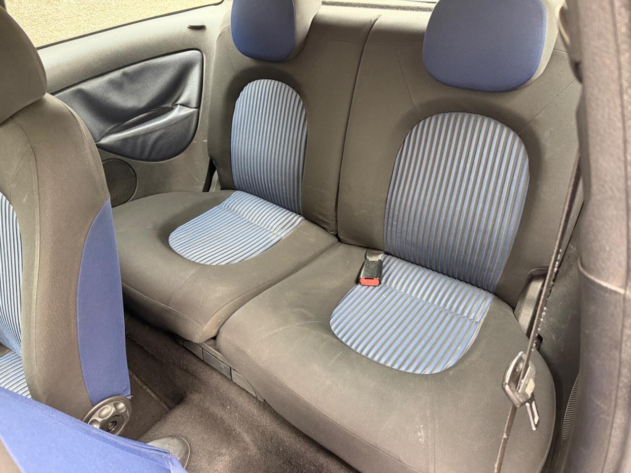 Lancia Ypsilon 1.2 benzina euro4 NEOPATENTATI