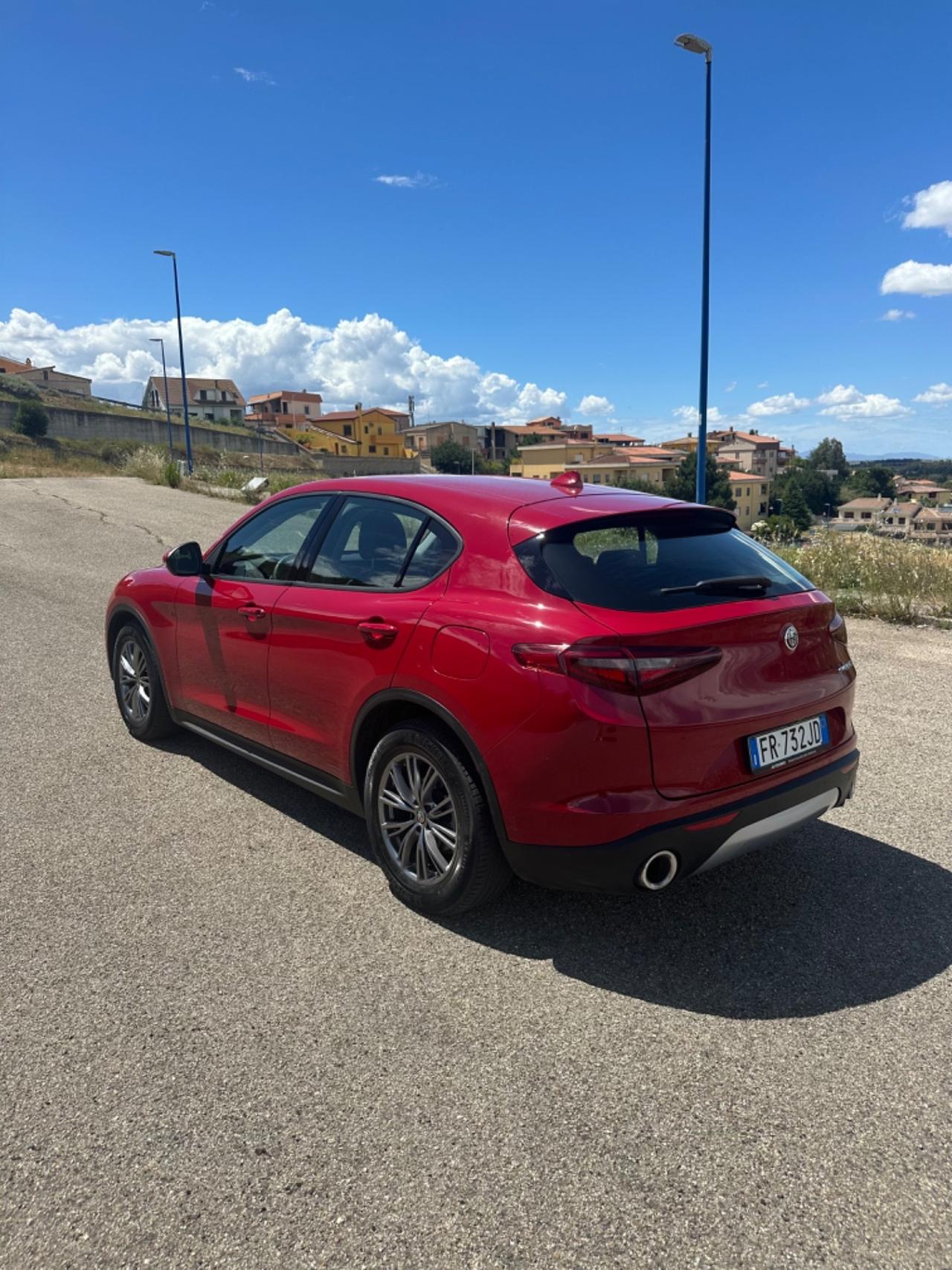 Alfa Romeo Stelvio 2.2 Turbodiesel 180 CV AT8 RWD Business