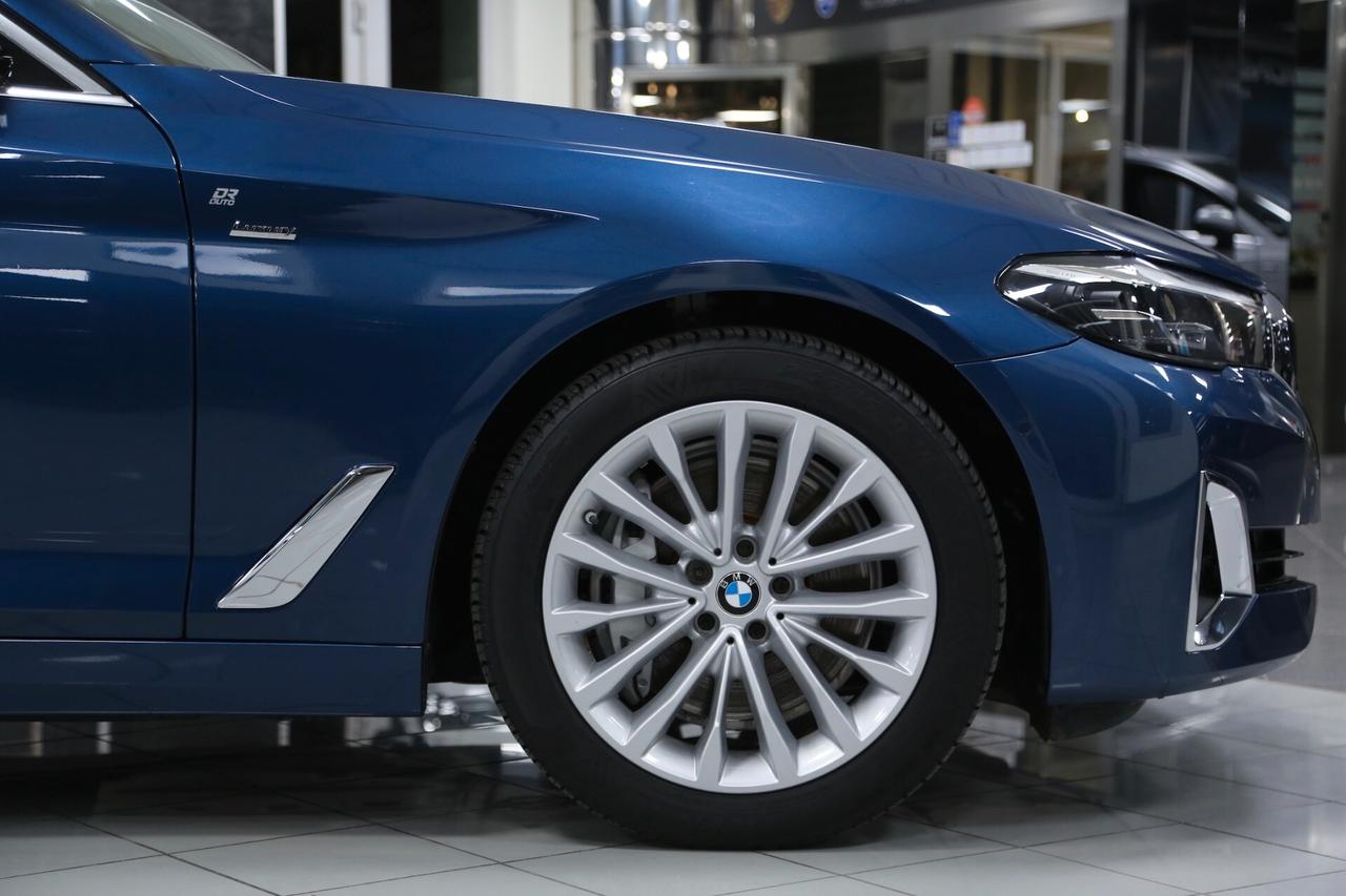 BMW 530d 48V mhev xDrive Touring Luxury auto