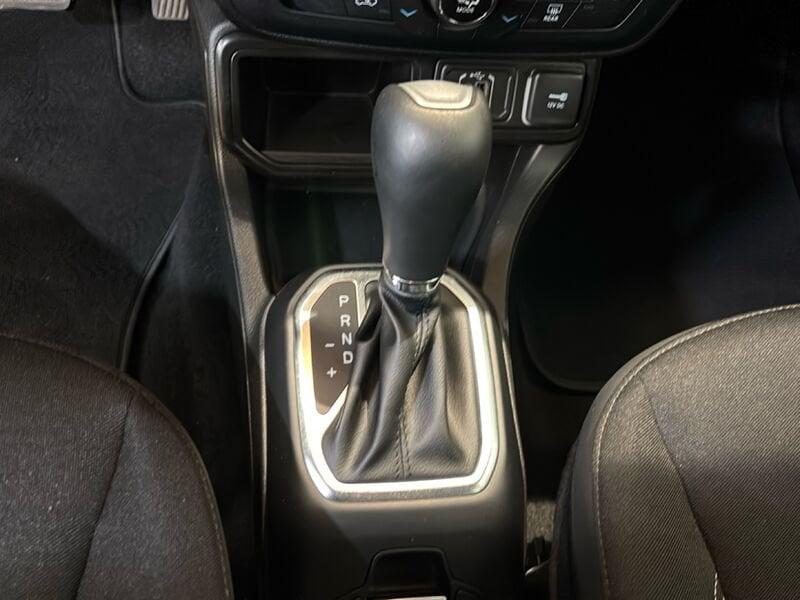 Jeep Renegade e-Hybrid 1.5 T4 MHEV 130cv Summit DDCT