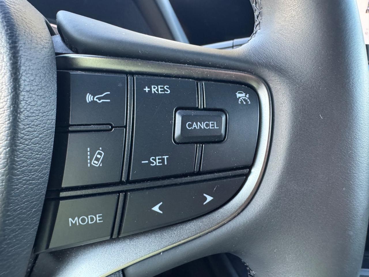 Lexus UX 250H 2.0 Hybrid 145Cv Design 2WD