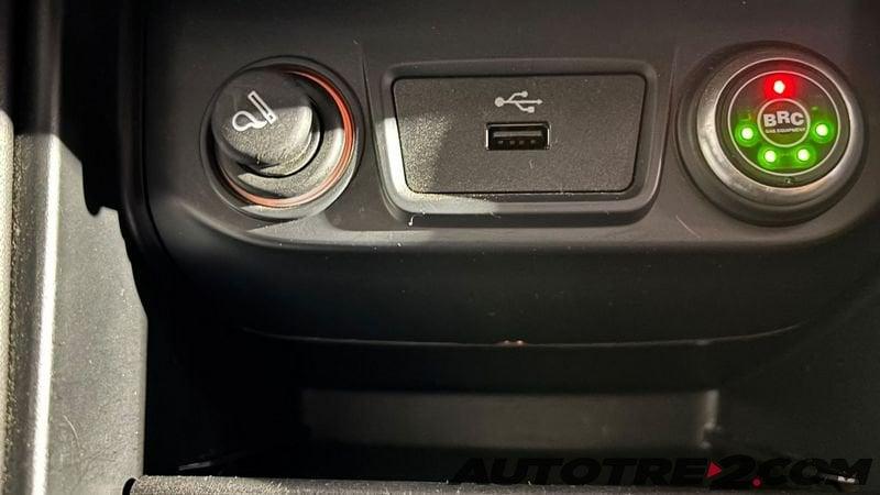 DR AUTOMOBILES dr4 1.6 GPL Sport