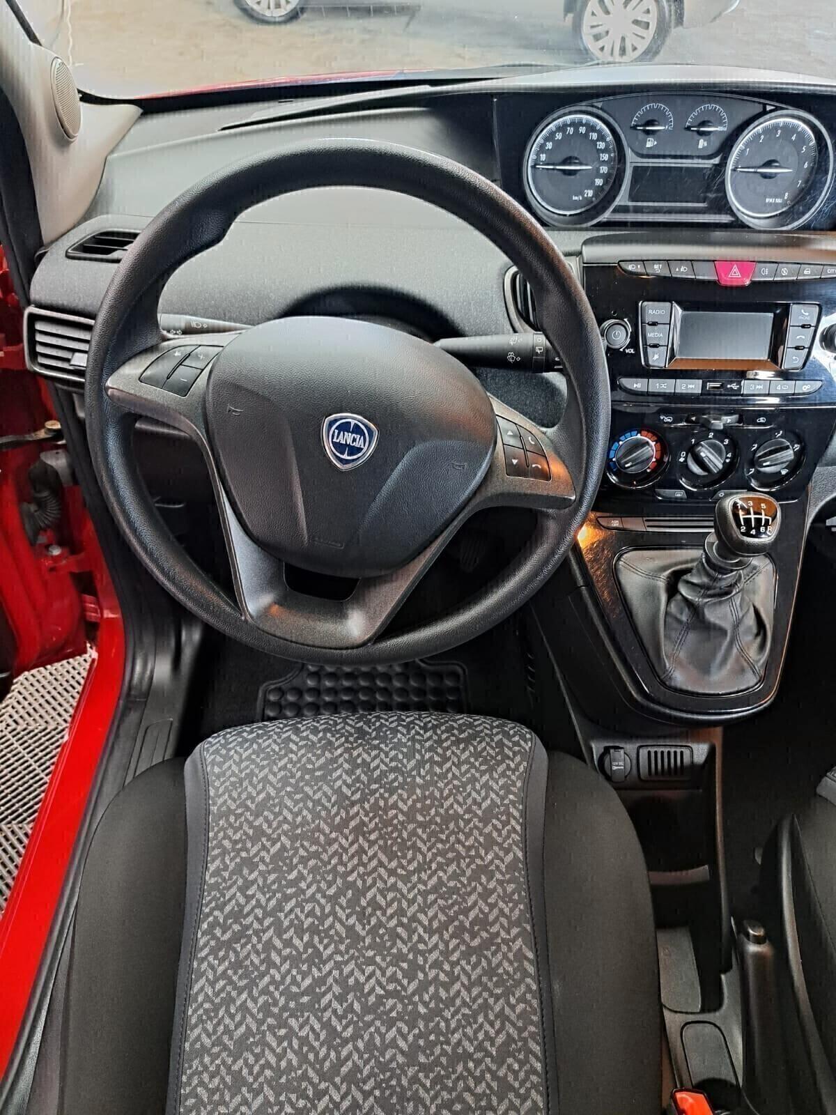 LANCIA YPSILON IBRIDA DEL 2021 PROMO € 9500 SENZA VINCOLI DI FINANZIAMENTO