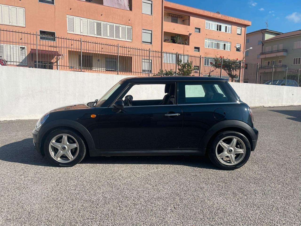 Mini 1.6 16V Cooper D