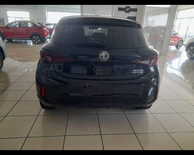 MG MG3 HYBRID + LUX