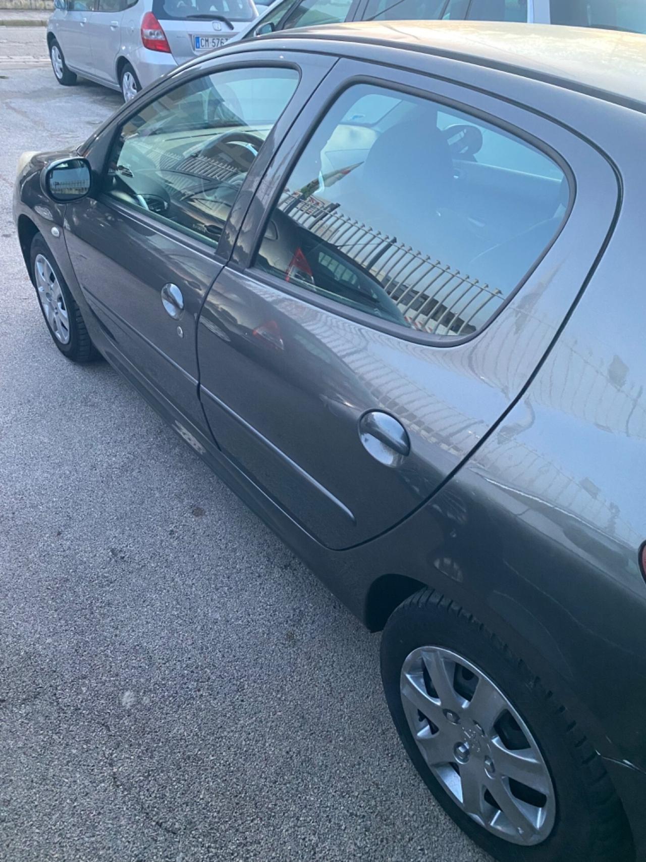 Peugeot 206+ Plus 1.1 GPL 2011 PERFETTA