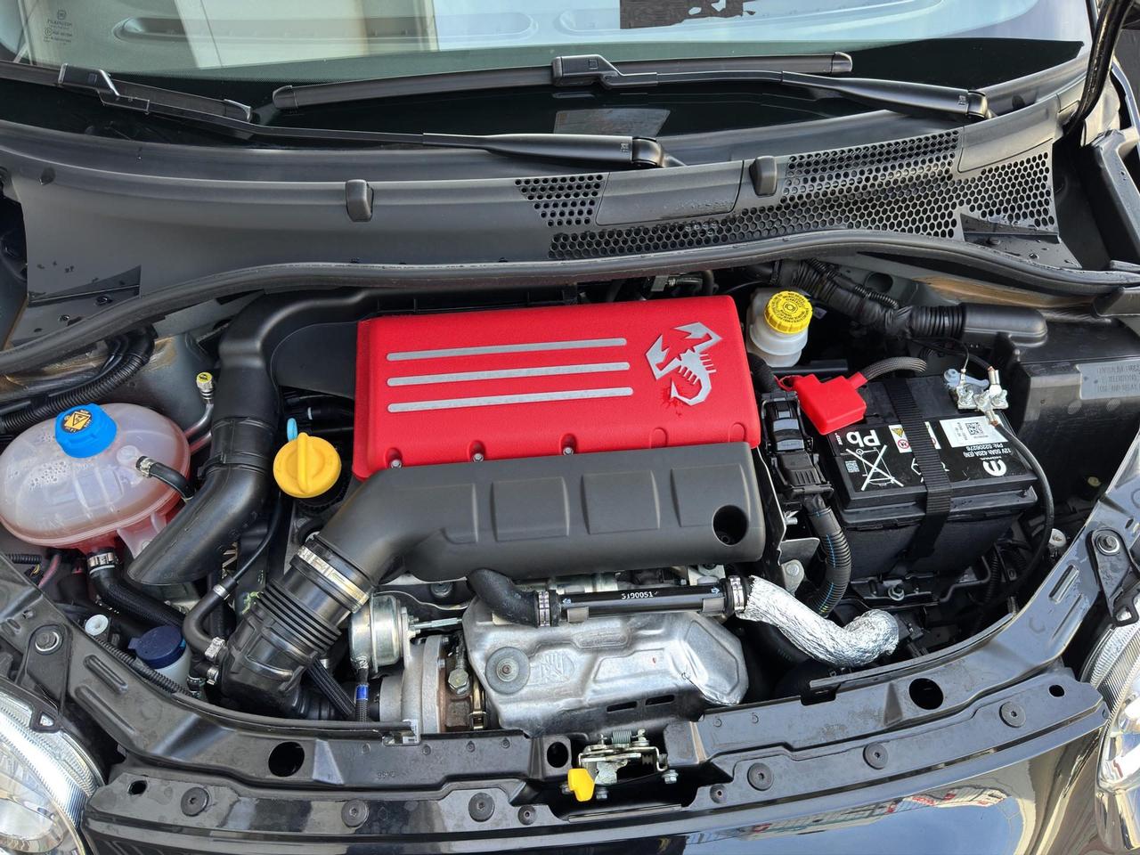 Abarth 695 1.4 Turbo T-Jet 180 CV 75° Anniversar