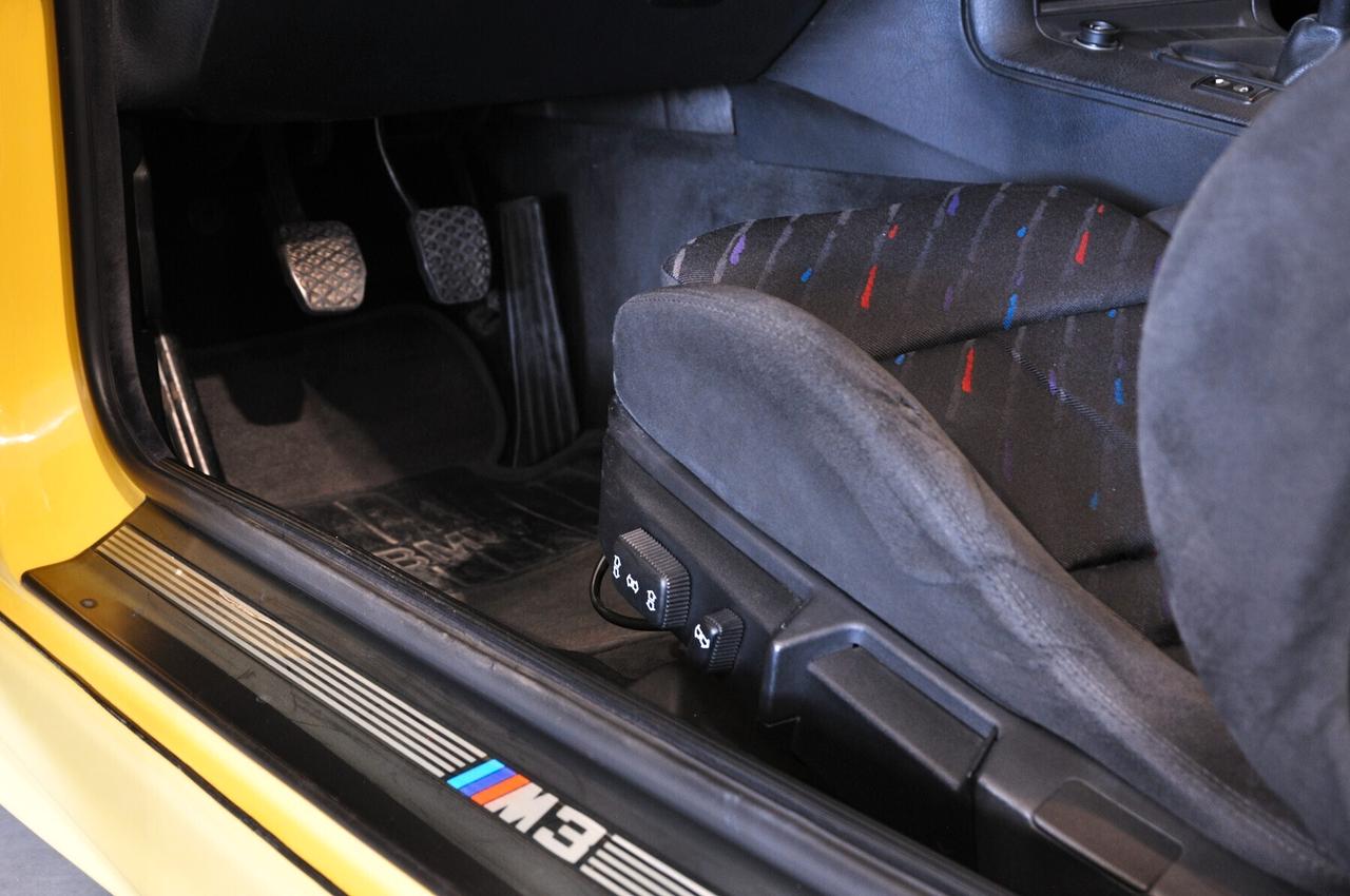 Bmw M3 Coupé E36 3.0 286cv Dakar Gelb CRS