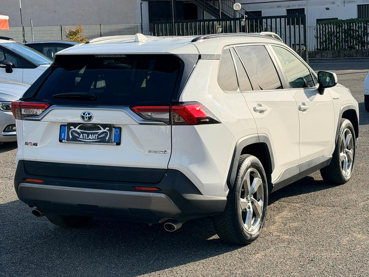 Toyota RAV 4 RAV4 2.5 HV (218CV) E-CVT 2WD Active