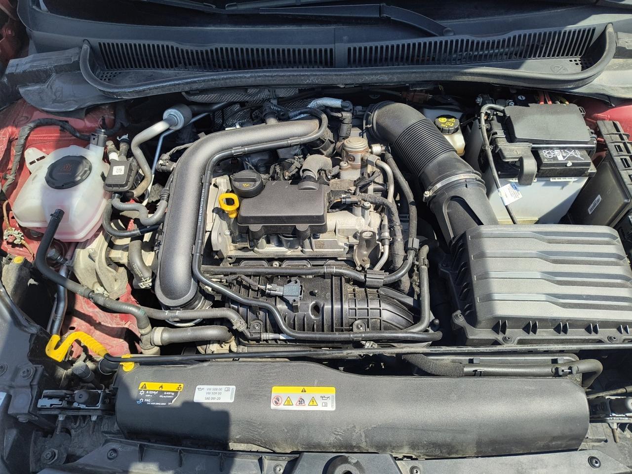 VOLKSWAGEN Taigo - Taigo 1.0 tsi R-Line 110cv
