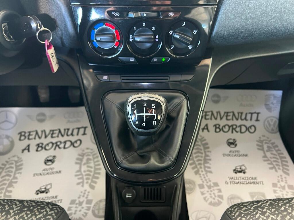 Lancia Ypsilon 1.2 Elefantino Blu 64.000 KM