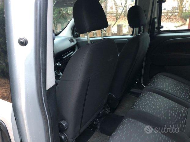 FIAT DOBLO 1.3 MJT 90CV 5POSTI - NEOPATENTATI