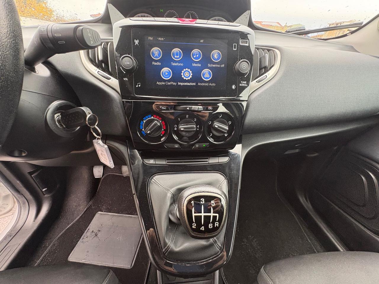 Lancia Ypsilon 1.0 FireFly MHEV Gold #8059