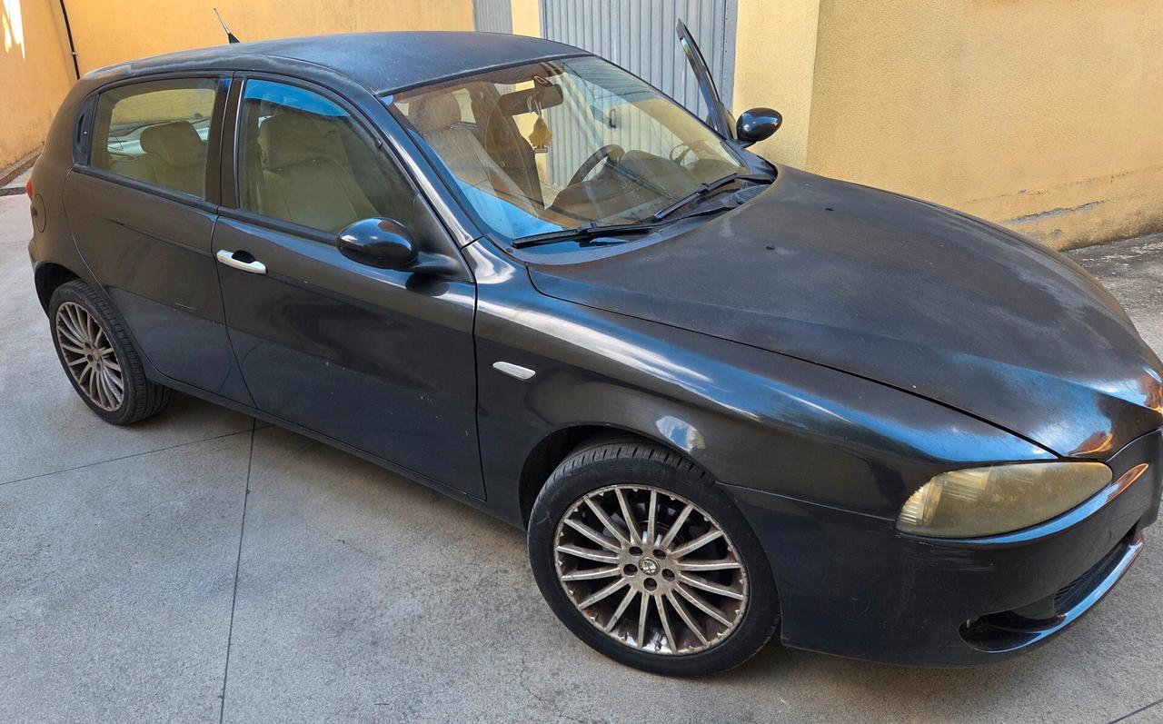 Alfa Romeo 147 1.9 JTD M-JET 16V 5 porte 2007
