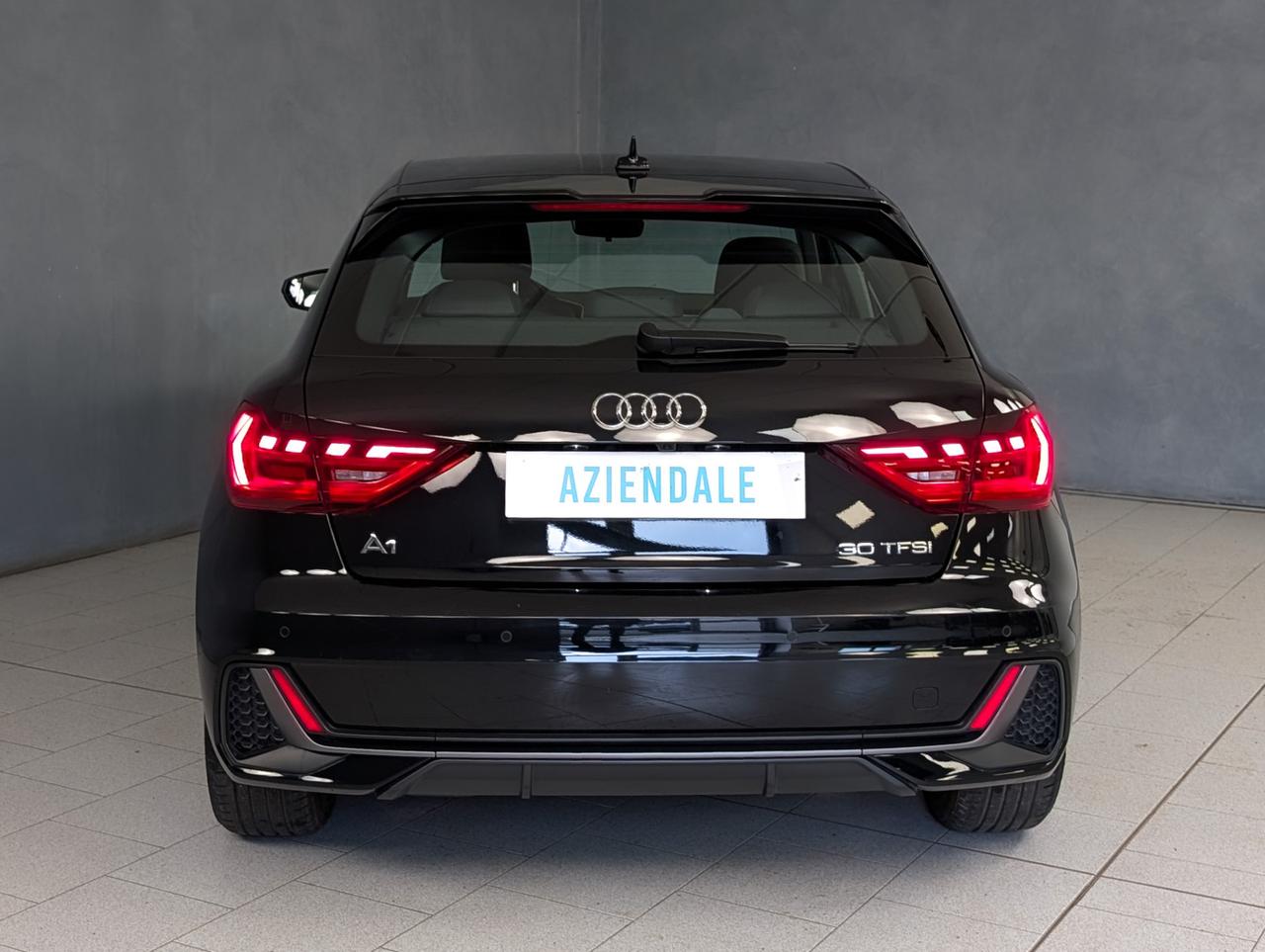 Audi A1 30 TFSI 116cv Adrenalin Black Edition S line