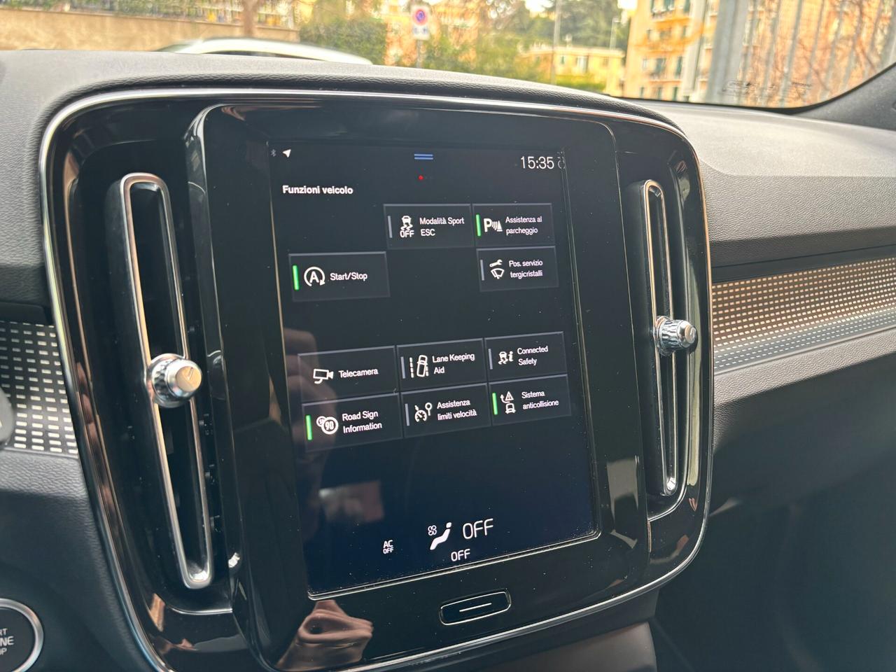 Volvo XC40 T3 R-design PREZZO REALE UNIPROPRIETARIO