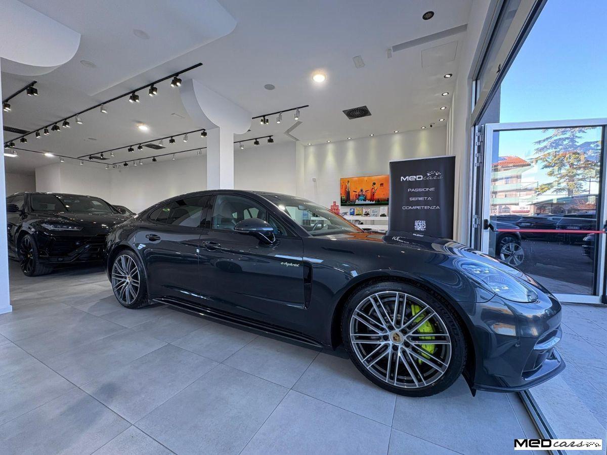 PORSCHE - Panamera - 4 E-Hybrid