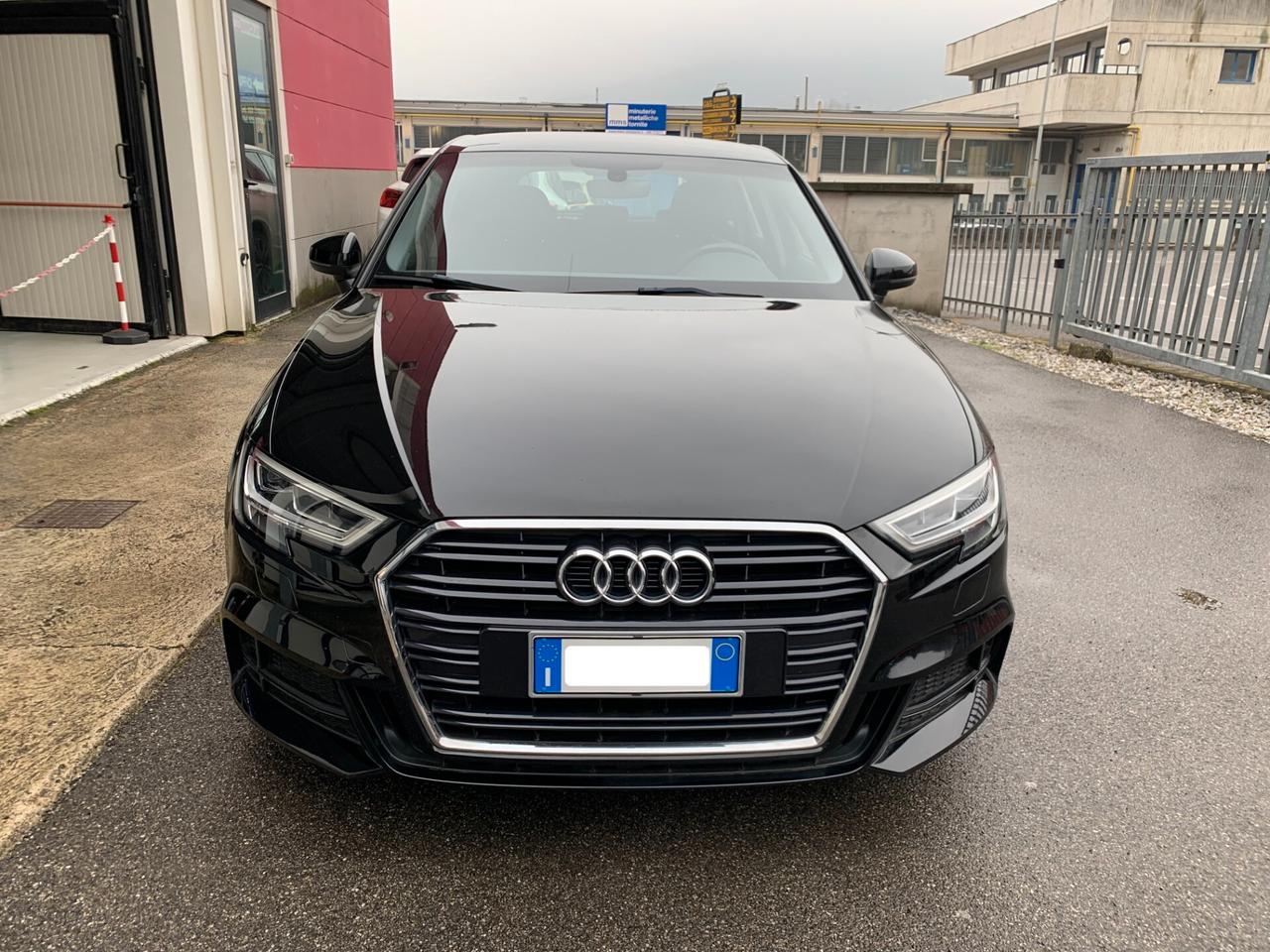 Audi A3 SPB 30 TDI S line edition