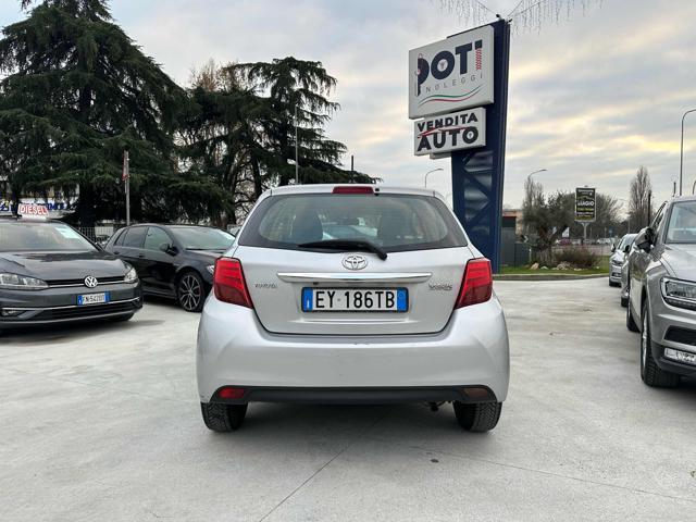 TOYOTA Yaris 1.0 5 porte Lounge OK NEOPATENTATO