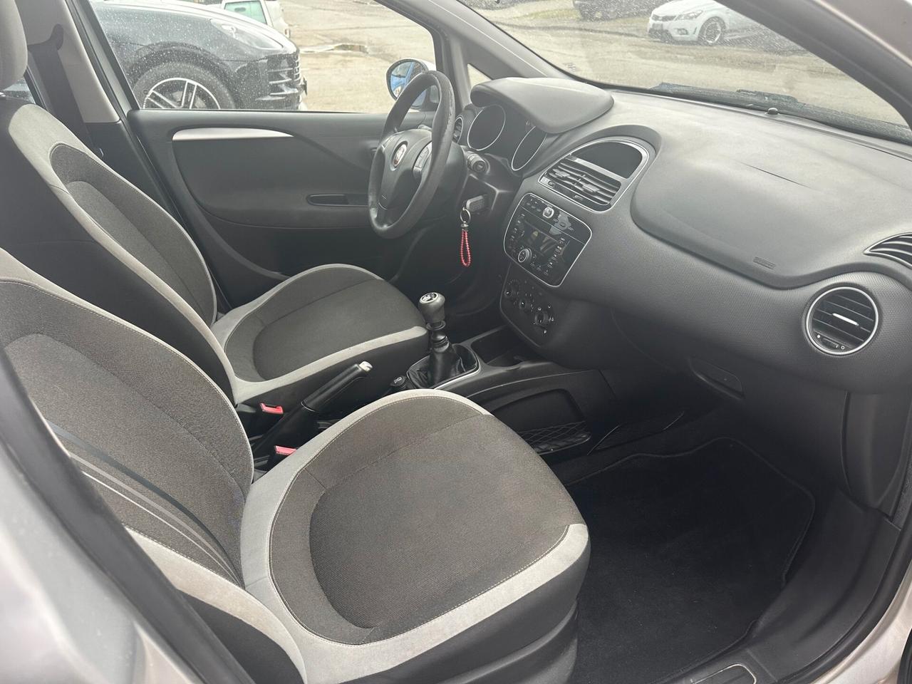 Fiat Punto 1.2 8V 5 porte Lounge GPL ok neo patentati