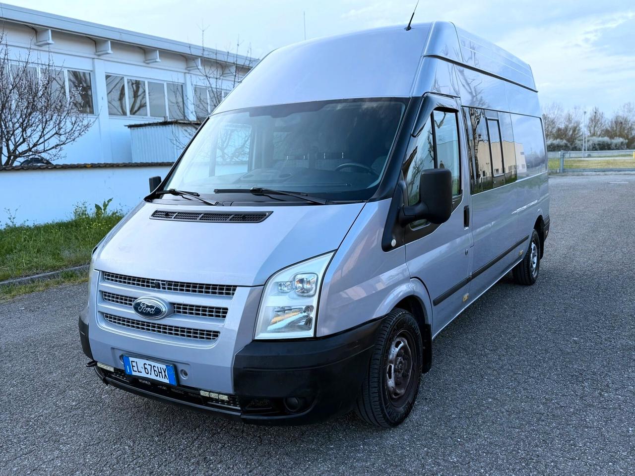 FORD TRANSIT 2.2 TETTO ALTO PASSO LUNGO 6 POSTI