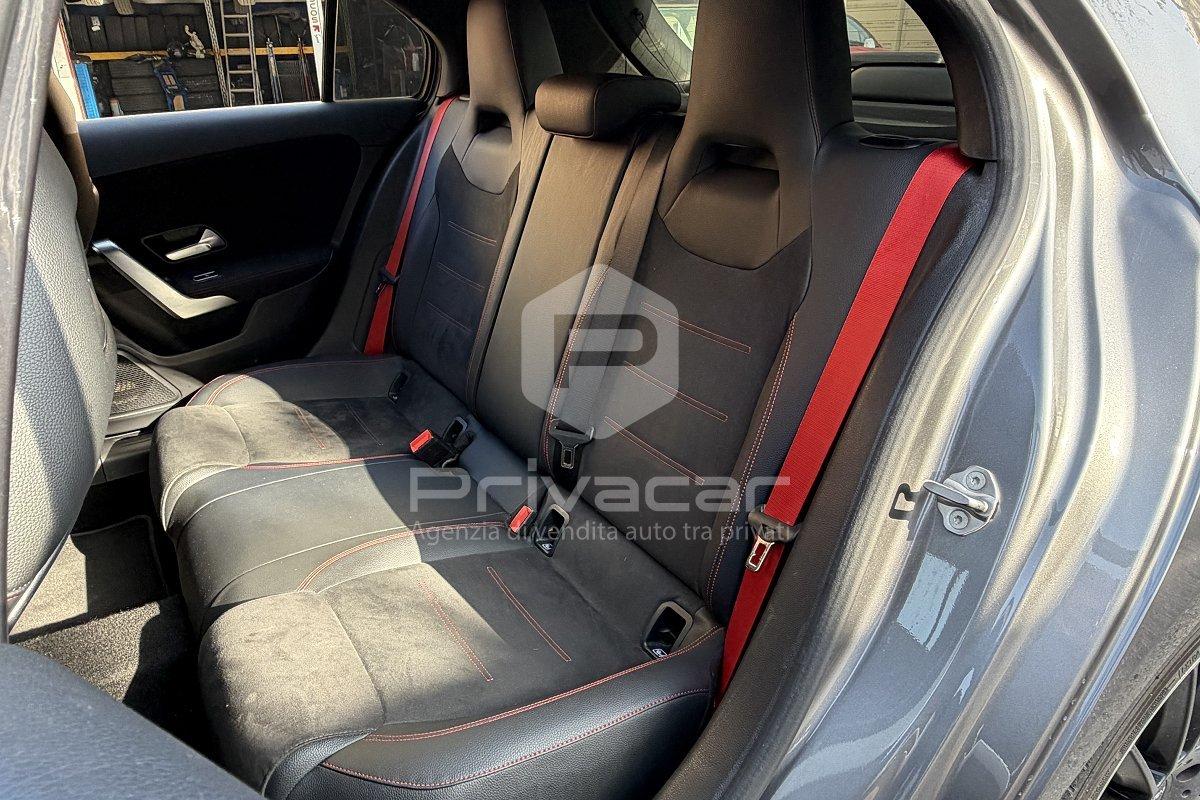 MERCEDES A 35 AMG 4Matic