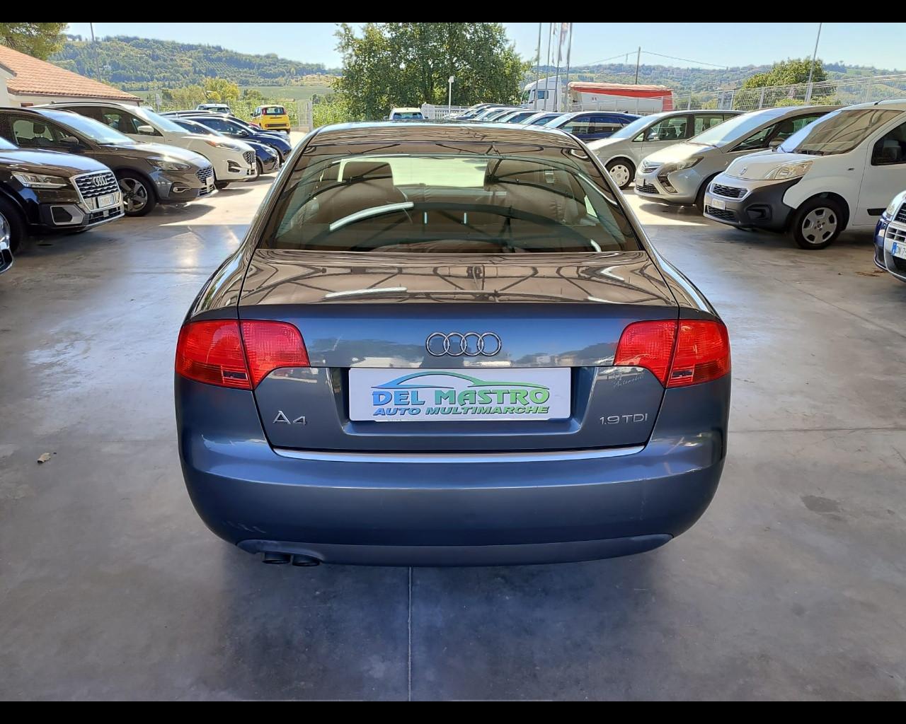 AUDI A4 3ª serie - A4 1.9 TDI