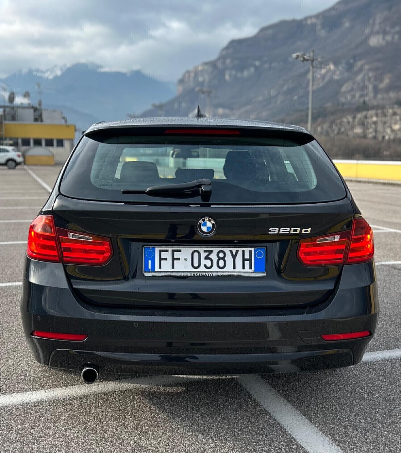 Bmw 320d Touring Msport 2015 UNICO PROPR.