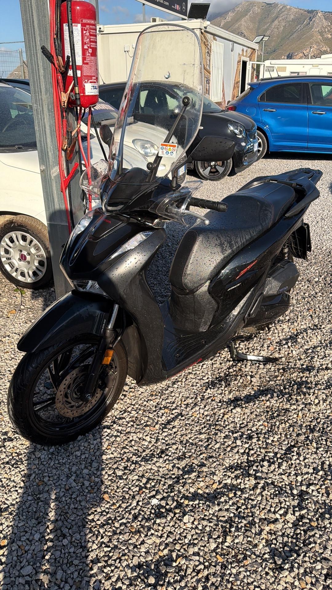 Honda SH 150 Sport