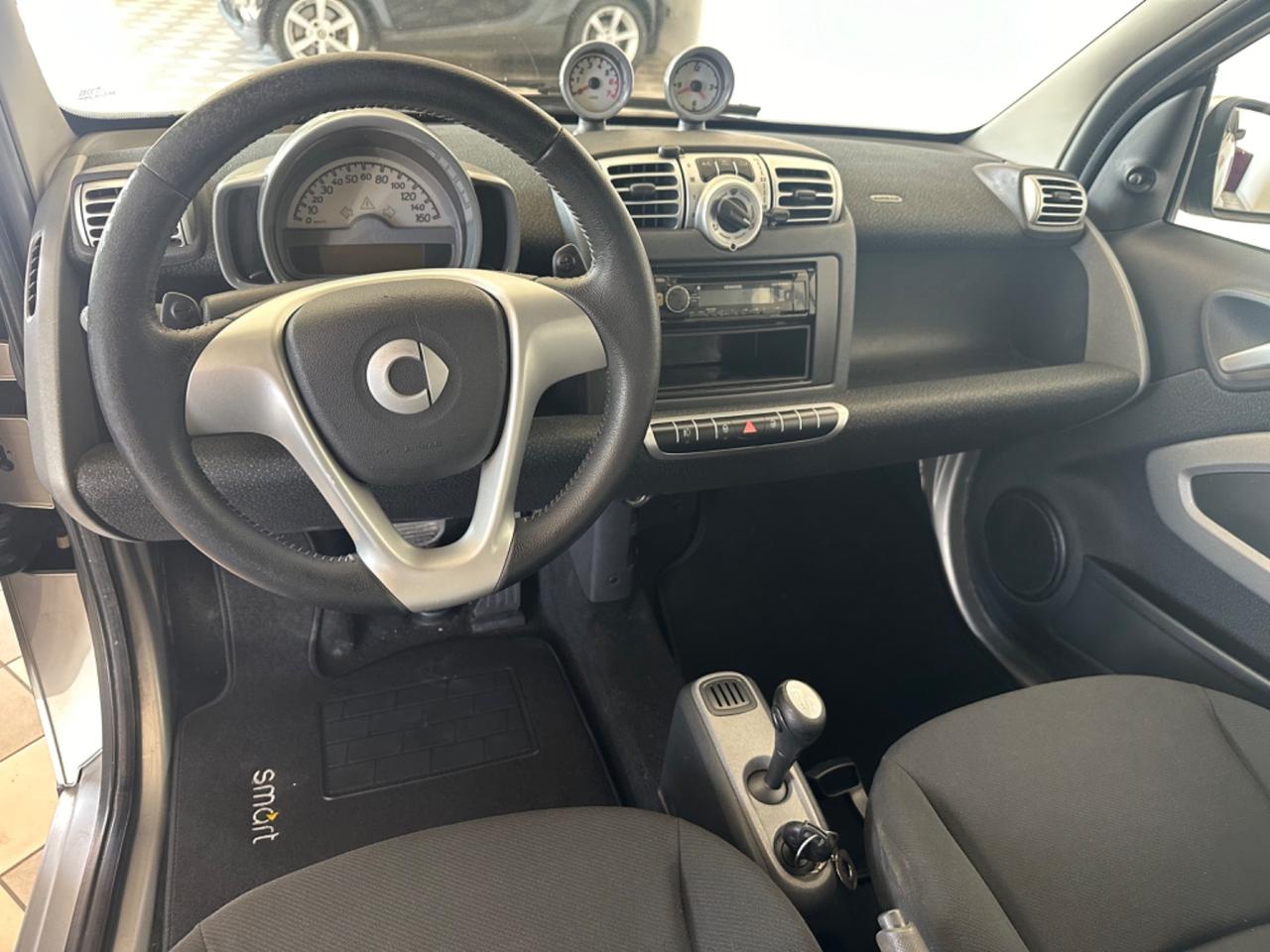 Smart ForTwo 1000 52 kW coupé limited one