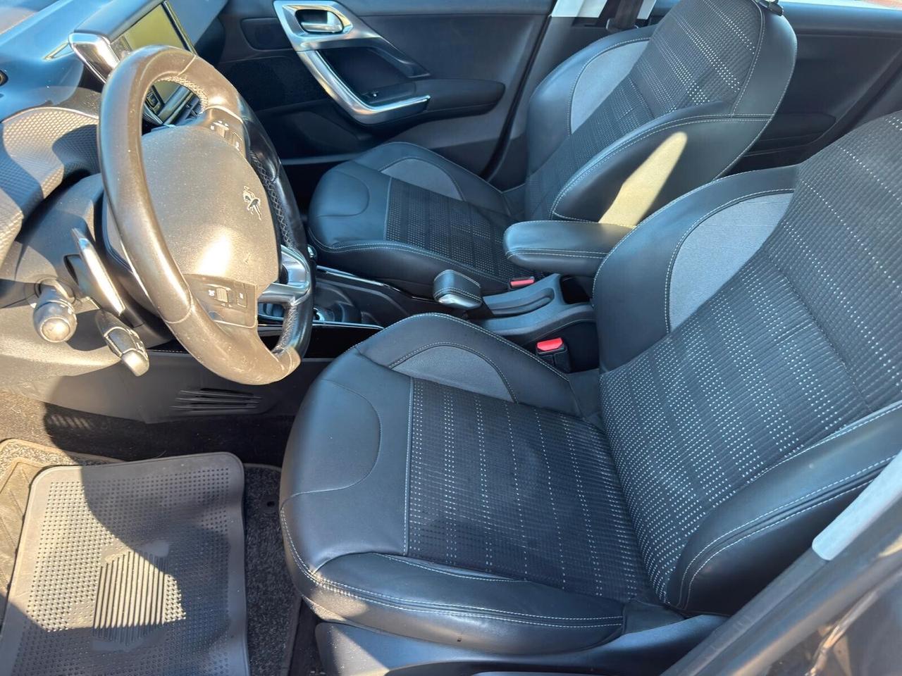 Peugeot 2008 1.6 e-HDi 92 CV Automatica Allure