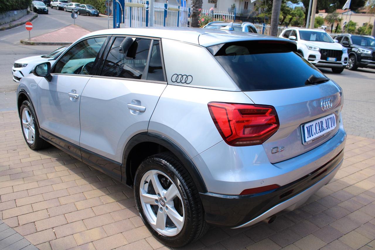 Audi Q2 2.0 TDI quattro S tronic Business