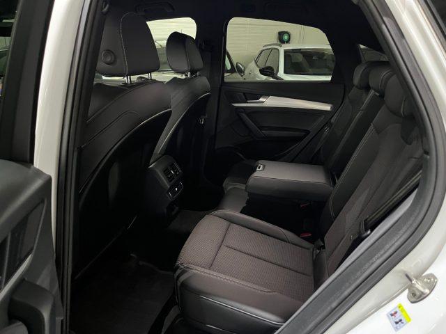 AUDI Q5 SPB Sportback 40TDI quattro S line Identity Black
