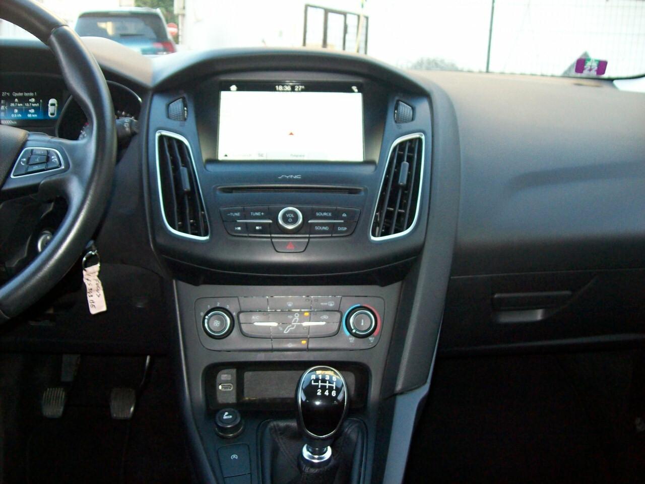 Ford Focus SW 1.5 TDCi 120CV S&S Titanium Navy
