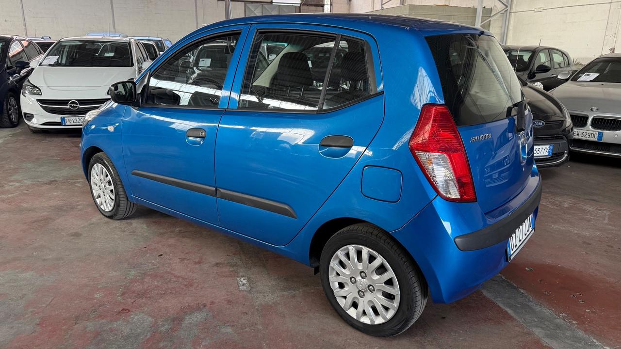 Hyundai i10 1.1 GPL Active