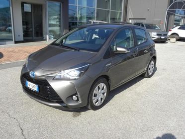 TOYOTA Yaris 1.5 Hybrid 5 porte Business
