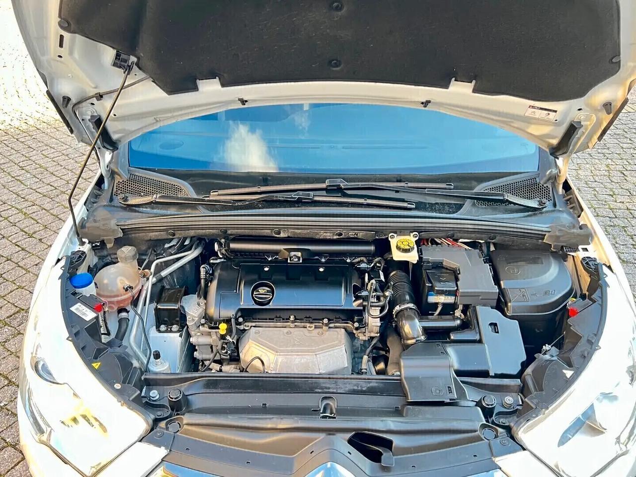 DS Automobiles DS 4 1.6 VTi Benz 120cv So Chic