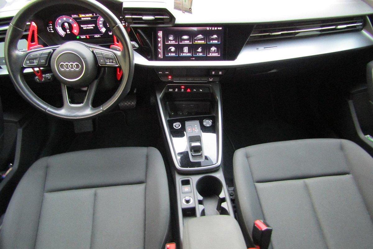 AUDI A3 SPB 30 TDI S tronic S line edition