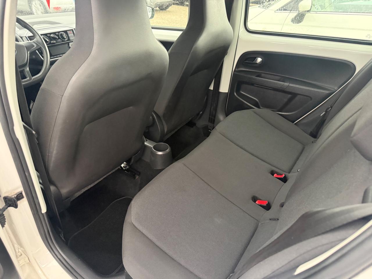 Volkswagen up! 1.0 75 CV 5p. high