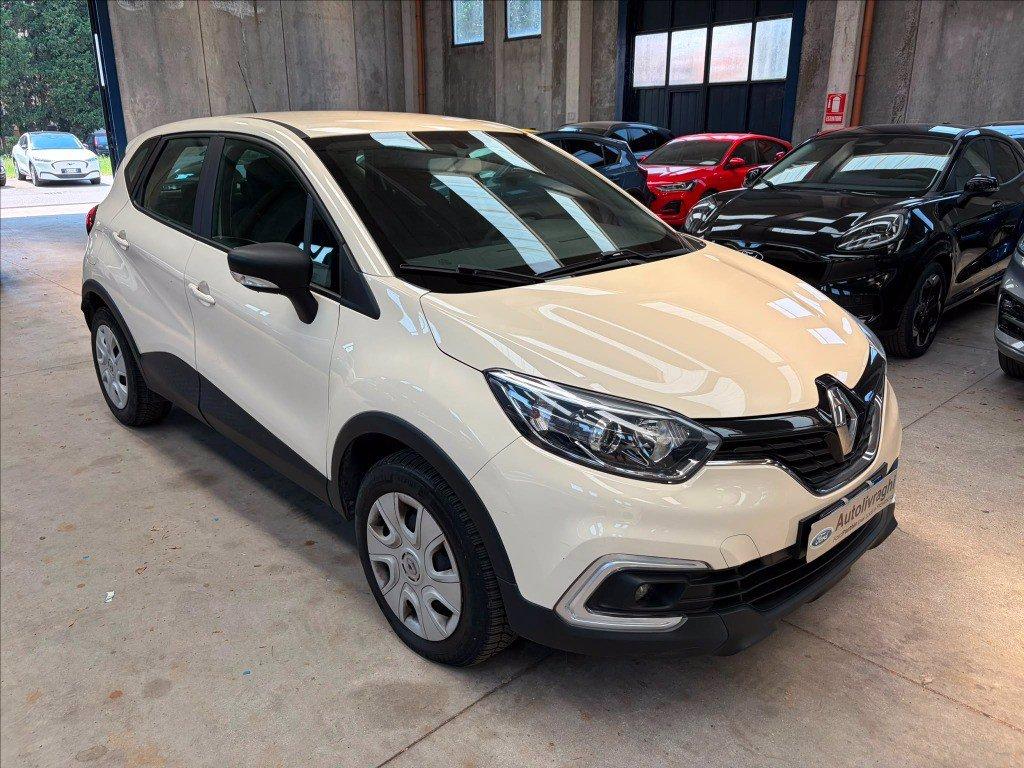 RENAULT Captur 0.9 tce Life 90cv del 2019