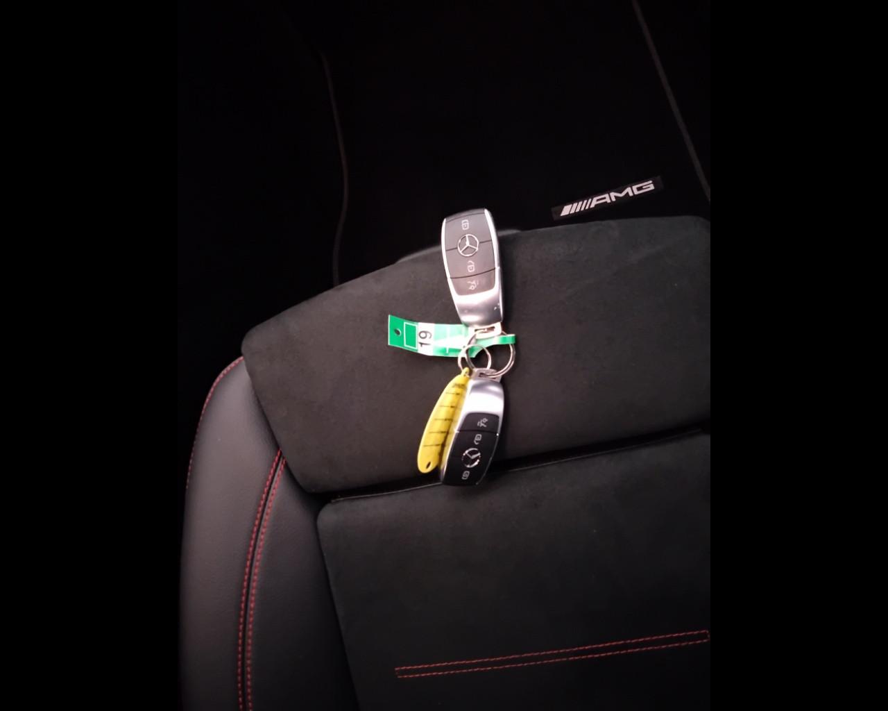 Mercedes-Benz Classe B - W247 2023 - B 250 AMG Line Advanced Plus 4matic auto