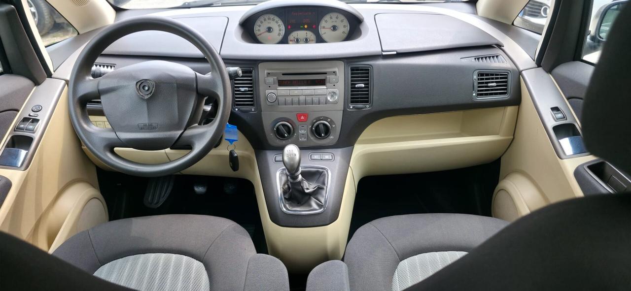 Lancia MUSA 1.4 16V Platino Plus neopatentati