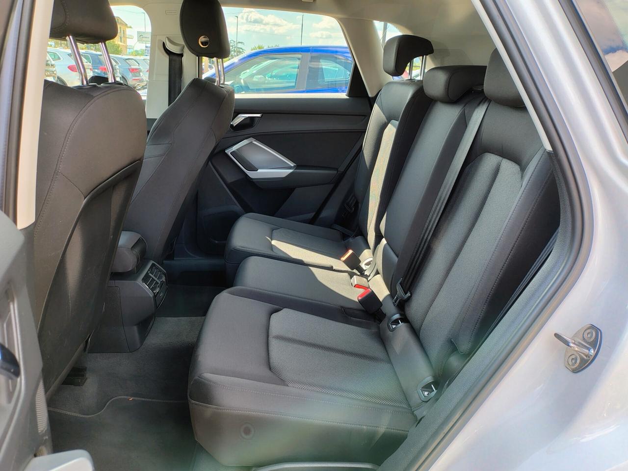 Audi Q3 40 TDI quattro S tronic S line edition