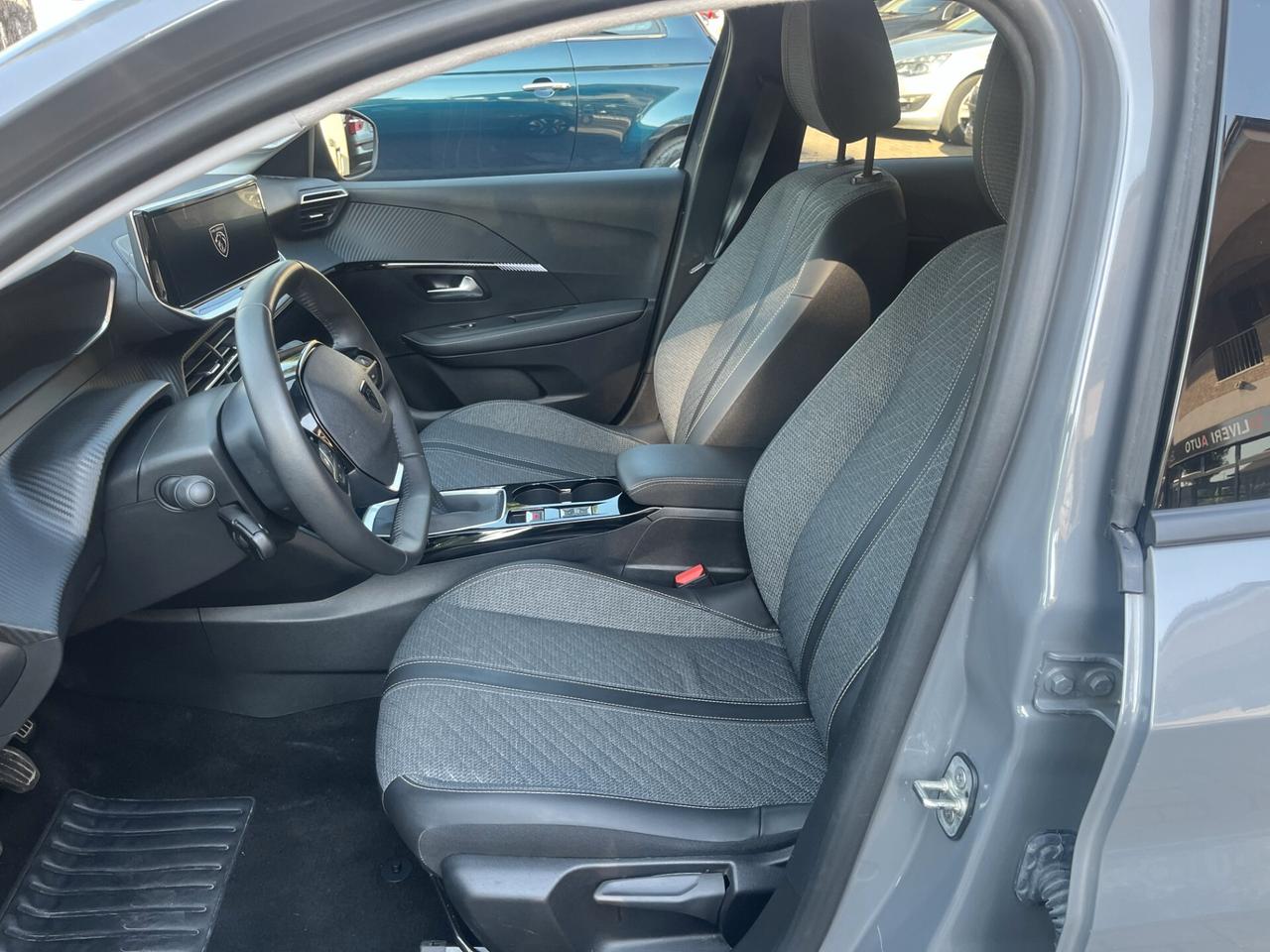 Peugeot 208 PureTech 100 Stop&Start 5 porte Allure