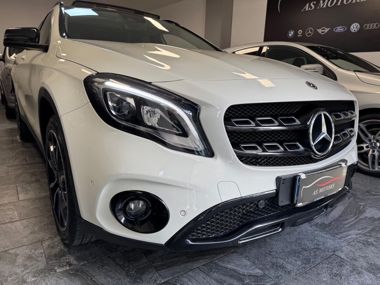 Mercedes-benz GLA 200D 4MATIC Tetto Gancio Traino