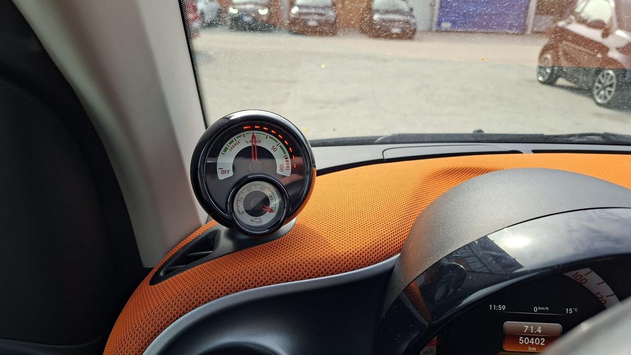 Smart fortwo EQ Prime iva esposta