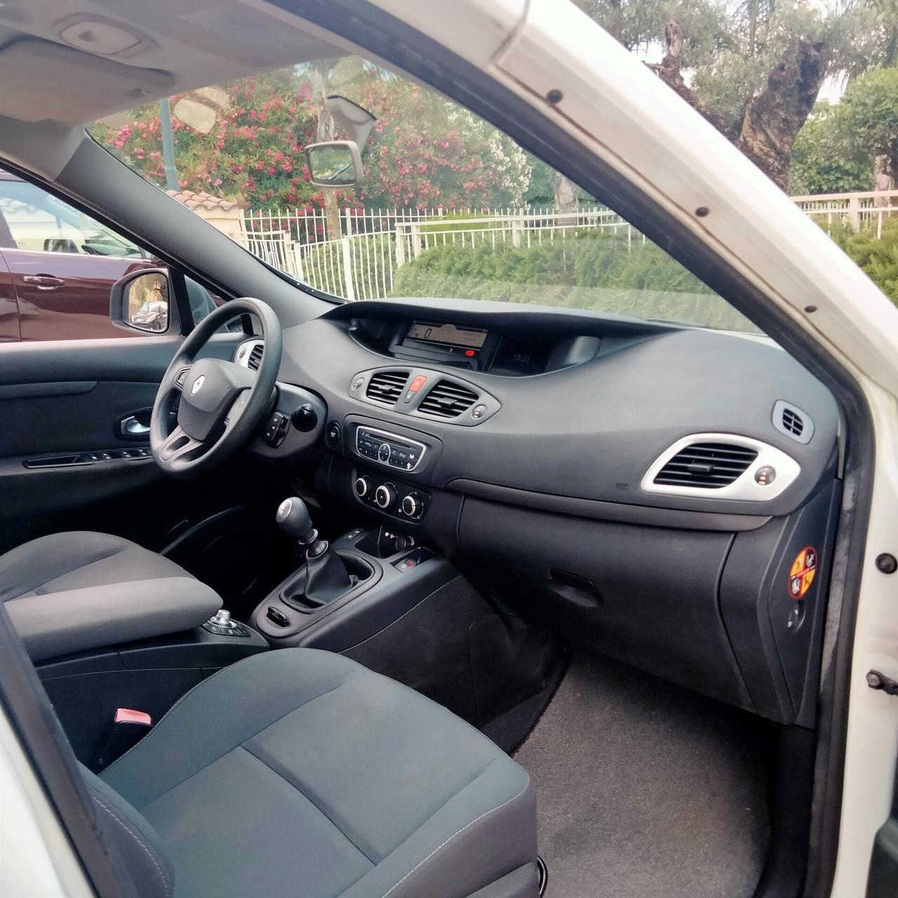 Renault Scenic Scénic 1.5 dCi 110CV Dynamique