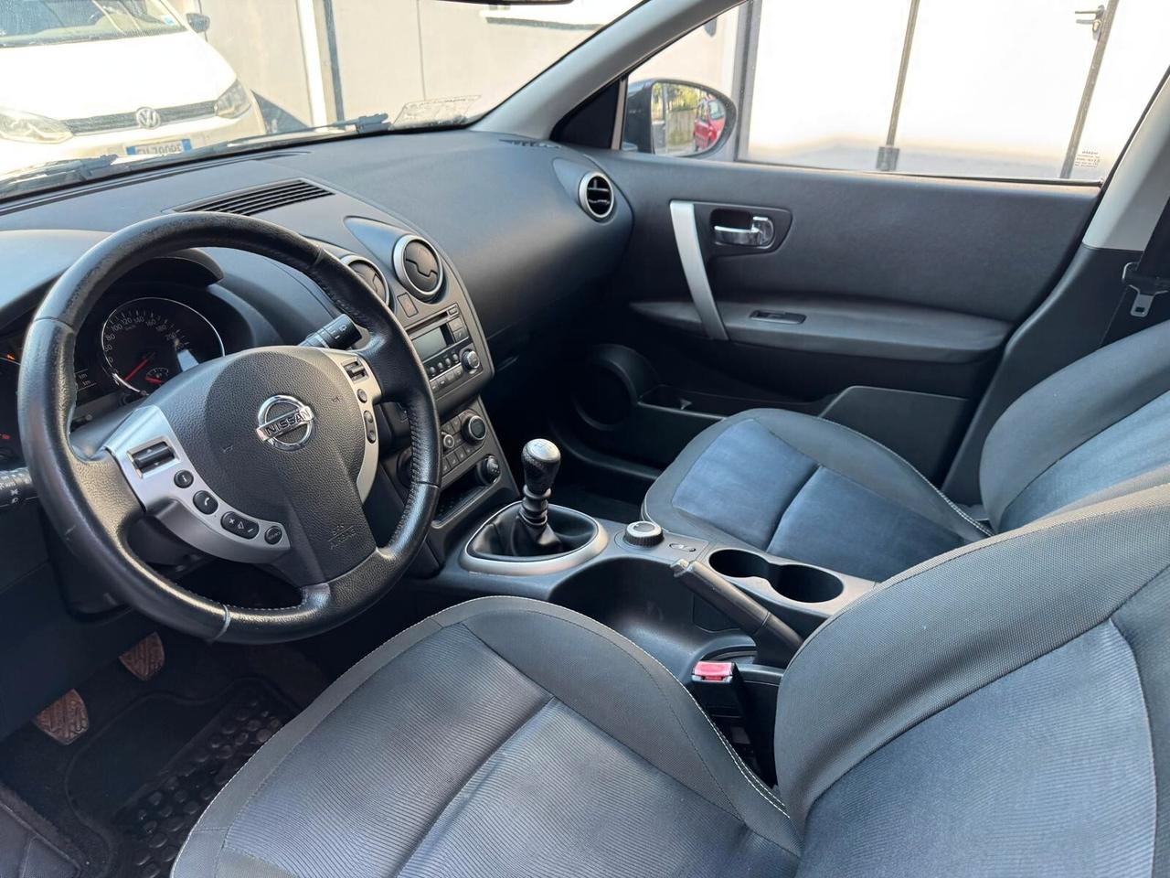 Nissan Qashqai 2 1.6 dCi DPF Tekna 4WD 7 POSTI EURO5