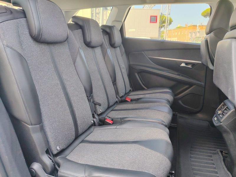 Peugeot 5008 BlueHDi 130 EAT8 S&S Allure