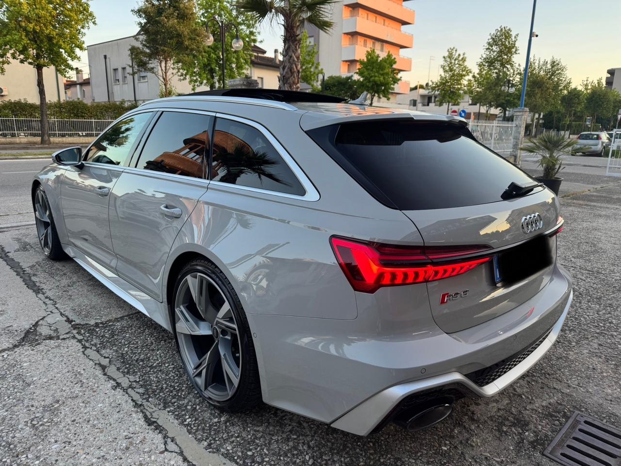 AUDI RS6 4.0 600cv EXTRA FULL 21 (PERMUTO)